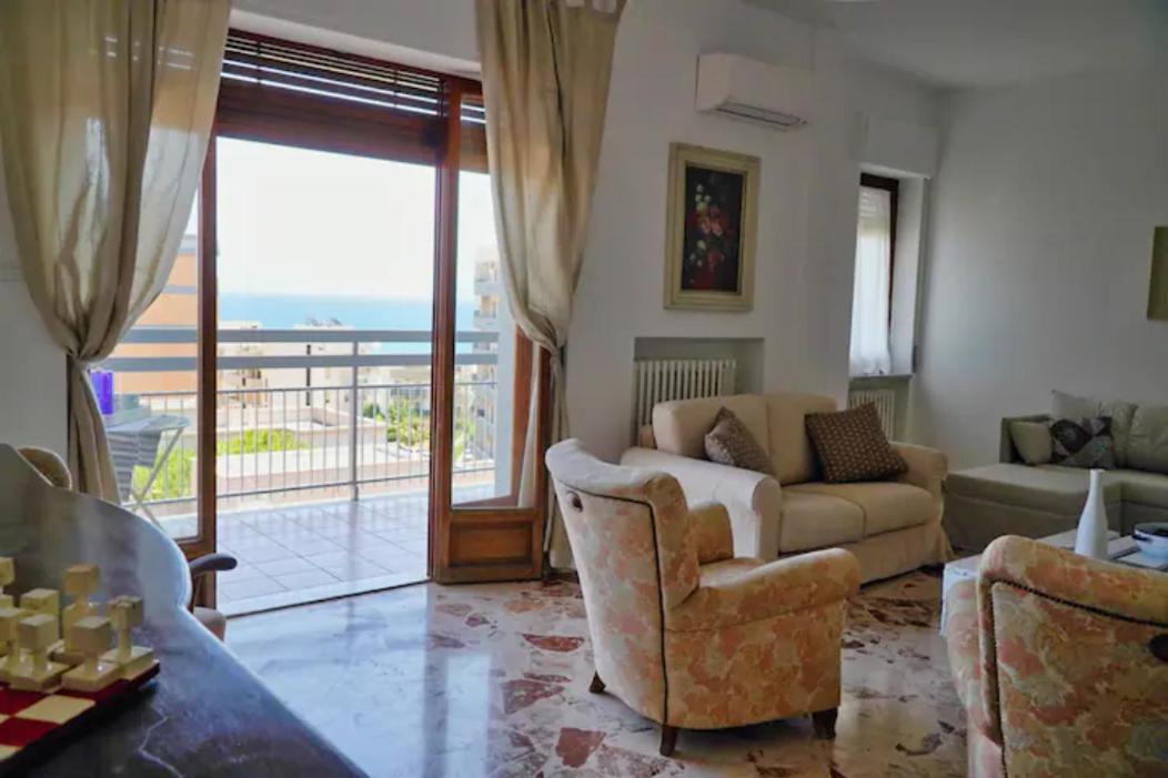 Casa Levante Monopoli Εξωτερικό φωτογραφία
