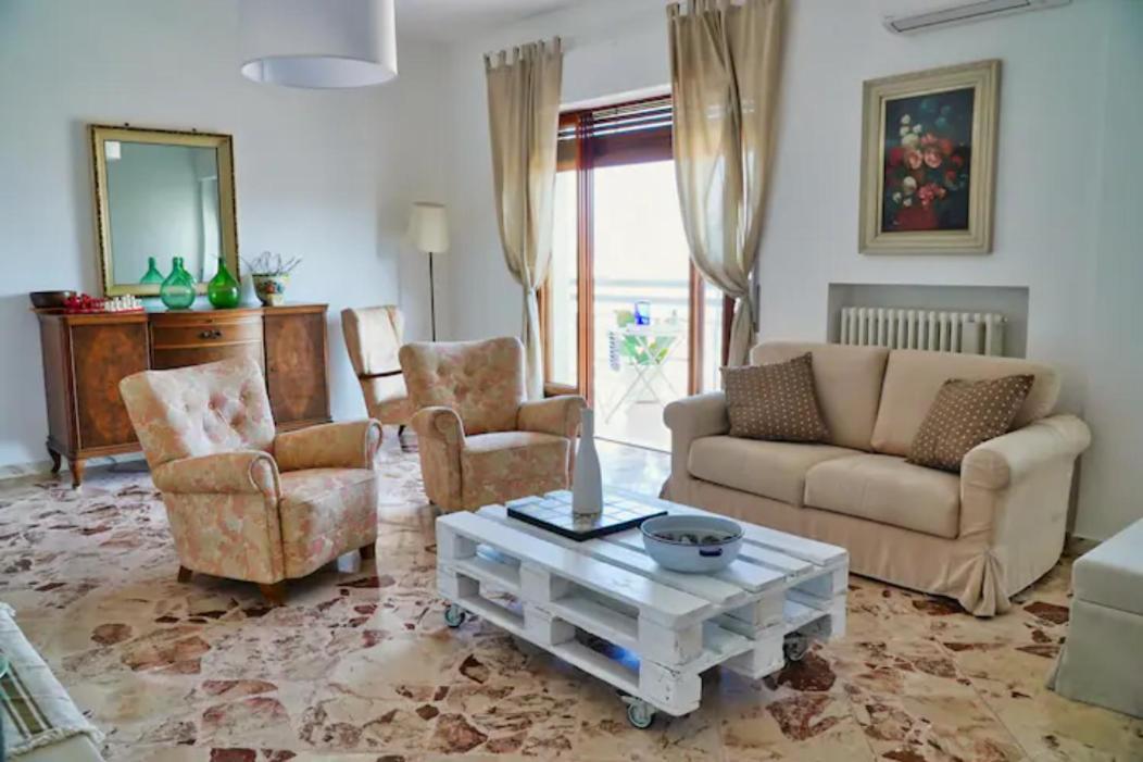 Casa Levante Monopoli Εξωτερικό φωτογραφία